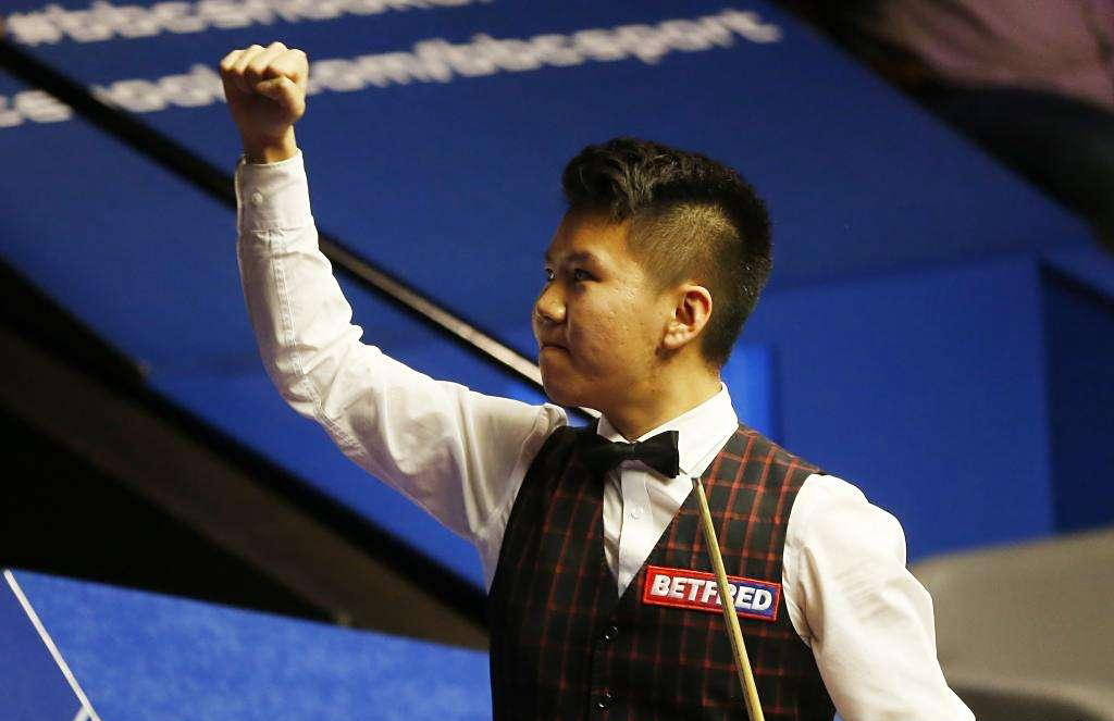 但他依然未 但他依然未